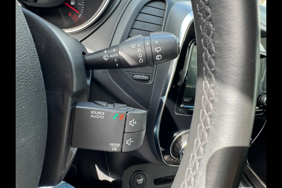 Renault Captur TCe 90 Intens Lage km stand! / Navi / Camera / P-sensoren / Clima / LM velgen