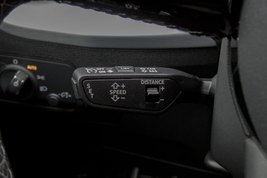 Audi Q2 35 TFSI S Edition |S-LINE | STOELVERWARMING | CAMERA | ACC | MATRIX LED KOPLAMPEN