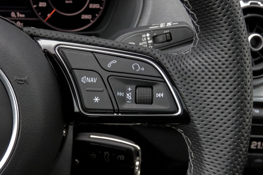 Audi Q2 35 TFSI S Edition |S-LINE | STOELVERWARMING | CAMERA | ACC | MATRIX LED KOPLAMPEN