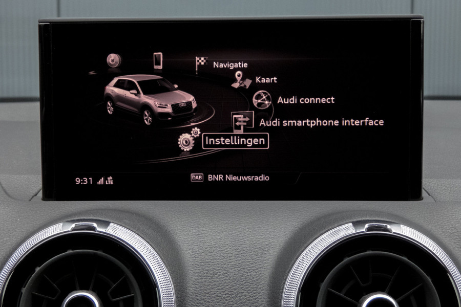 Audi Q2 35 TFSI S Edition |S-LINE | STOELVERWARMING | CAMERA | ACC | MATRIX LED KOPLAMPEN