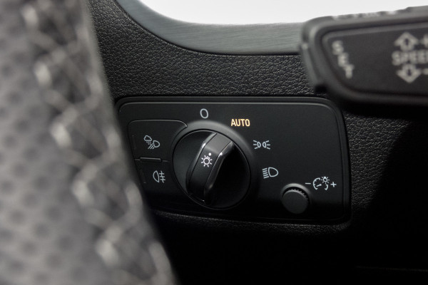 Audi Q2 35 TFSI S Edition |S-LINE | STOELVERWARMING | CAMERA | ACC | MATRIX LED KOPLAMPEN