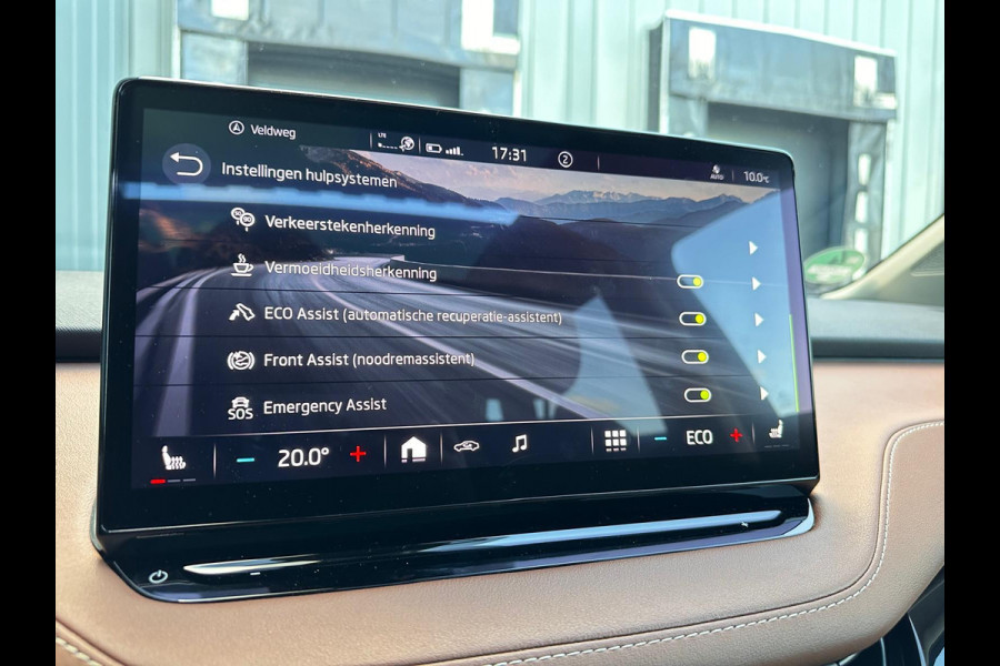 Škoda ENYAQ iV 80 | SOH: nnb | Panorama | Havana Leder | Trekhaak | Blindspot | Memory Seat |