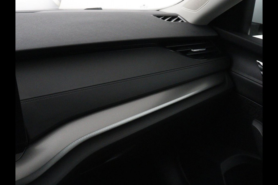 Škoda Octavia 1.4 TSI iV PHEV Business Edition | Adaptive cruise | Stuurverwarming | Carplay | Navigatie | Parkeerhulp | Full LED | Climate control | Plug In