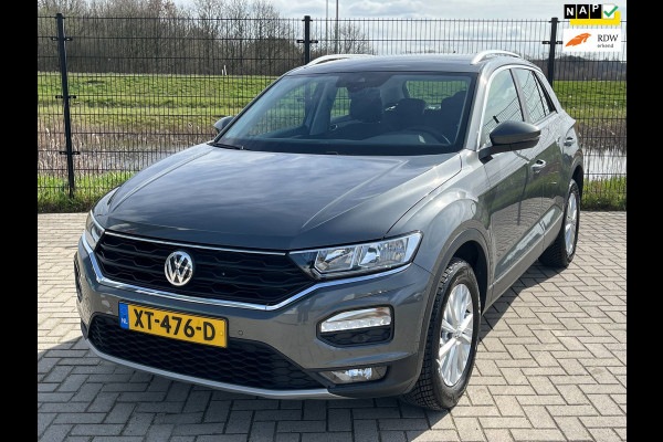 Volkswagen T-Roc 1.0 TSI Style | 1ste eigenaar | PDC | Carplay | Navi |