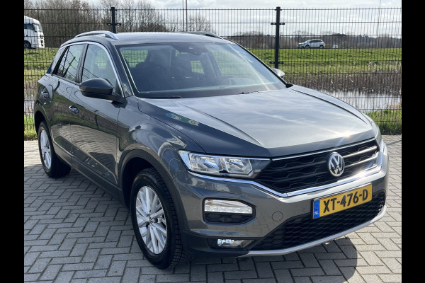 Volkswagen T-Roc 1.0 TSI Style | 1ste eigenaar | PDC | Carplay | Navi |