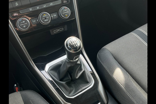 Volkswagen T-Roc 1.0 TSI Style | 1ste eigenaar | PDC | Carplay | Navi |