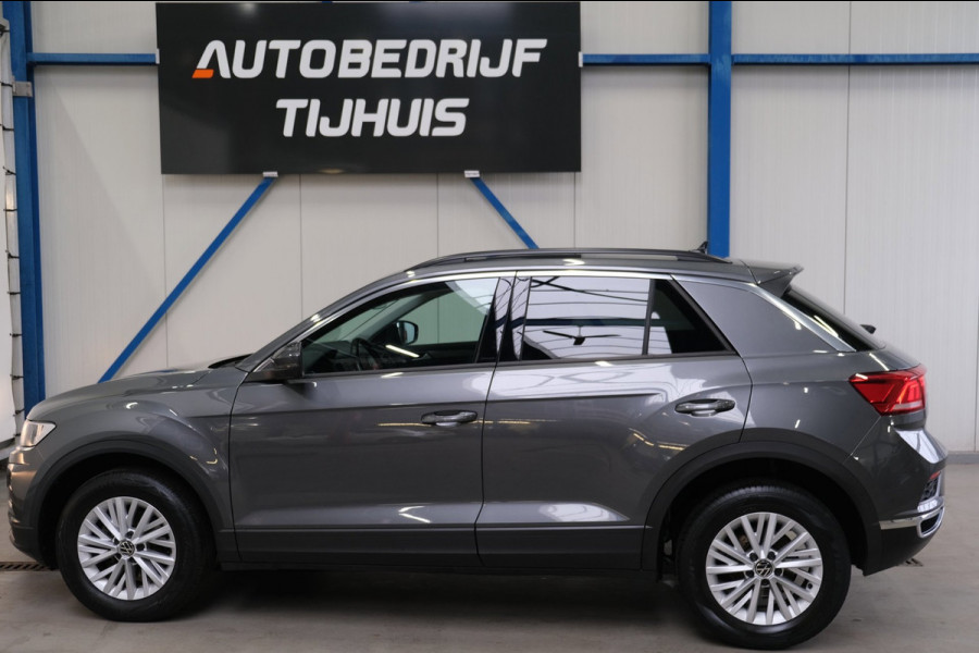 Volkswagen T-Roc 1.0 TSI Style - N.A.P. Airco, Cruise, PDC, Carplay.