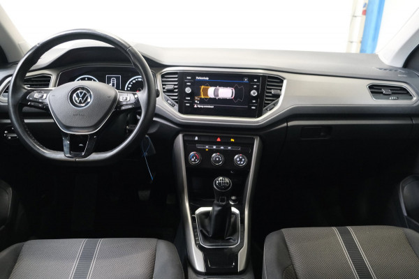 Volkswagen T-Roc 1.0 TSI Style - N.A.P. Airco, Cruise, PDC, Carplay.