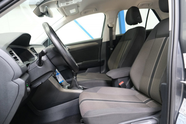 Volkswagen T-Roc 1.0 TSI Style - N.A.P. Airco, Cruise, PDC, Carplay.