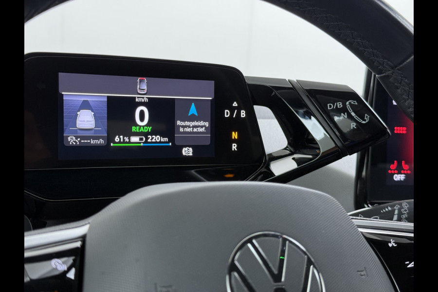 Volkswagen ID.3 First Plus 62kWh Camera Navi-Pro Adap.Cruise Matrix led 19" Ecc Apple Carplay Android Auto SOH 91% Stoel+Stuurverwarming Lmv Privacy Glas Keyless Advanced Rijstrooksensor Led-a.licht dynamisch 1e Eigenaar Dealeronderhouden Origineel Nederlandse Auto