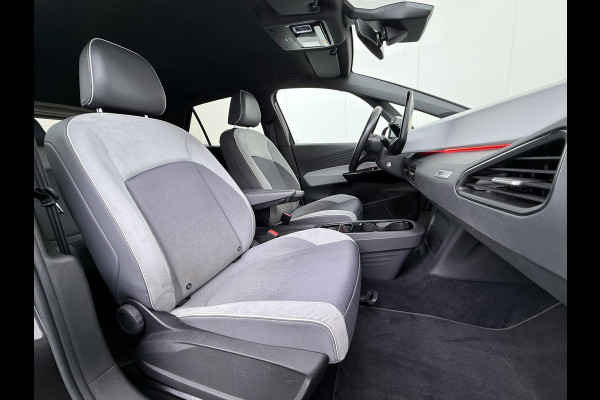 Volkswagen ID.3 First Plus 62kWh Camera Navi-Pro Adap.Cruise Matrix led 19" Ecc Apple Carplay Android Auto SOH 91% Stoel+Stuurverwarming Lmv Privacy Glas Keyless Advanced Rijstrooksensor Led-a.licht dynamisch 1e Eigenaar Dealeronderhouden Origineel Nederlandse Auto