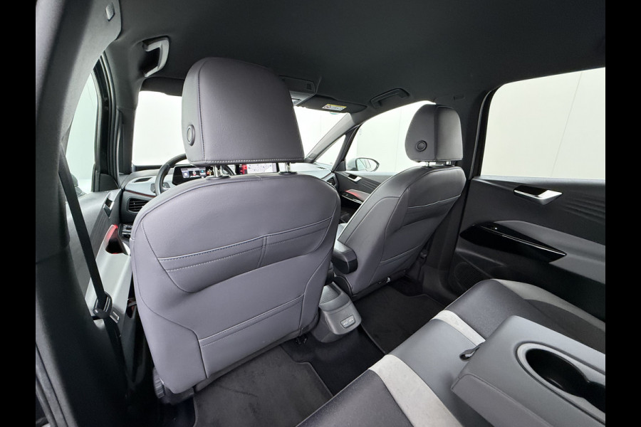 Volkswagen ID.3 First Plus 62kWh Camera Navi-Pro Adap.Cruise Matrix led 19" Ecc Apple Carplay Android Auto SOH 91% Stoel+Stuurverwarming Lmv Privacy Glas Keyless Advanced Rijstrooksensor Led-a.licht dynamisch 1e Eigenaar Dealeronderhouden Origineel Nederlandse Auto