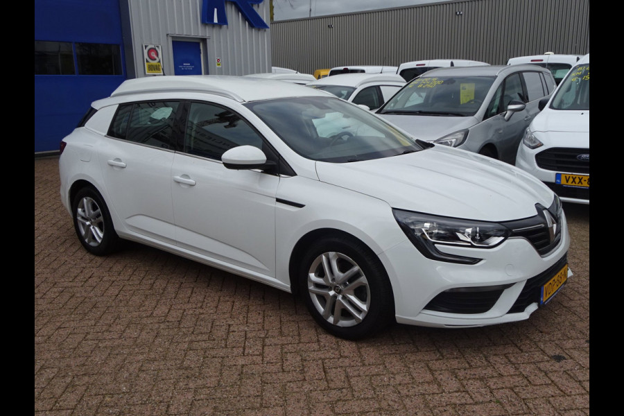 Renault Mégane VAN 1.5 dCi 110 PK AIRCO NAVIGATIE CRUISE CONTROL SCHUIFDEUR