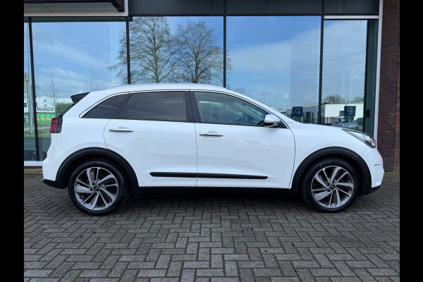 Kia Niro 1.6 GDi Hybrid DynamicLine - Automaat - Navi - Climate - Parkeerhulp