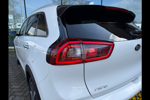 Kia Niro 1.6 GDi Hybrid DynamicLine - Automaat - Navi - Climate - Parkeerhulp