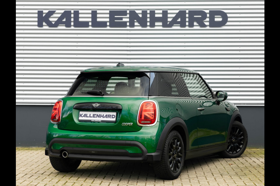 MINI Mini 1.5 Cooper - Automaat - Camera - Apple Carplay - Stoelverwarming - Comfort Access