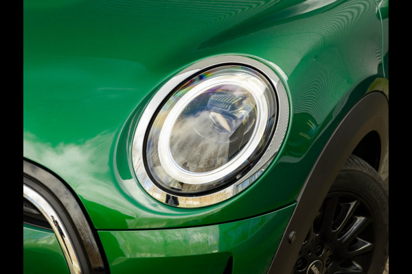 MINI Mini 1.5 Cooper - Automaat - Camera - Apple Carplay - Stoelverwarming - Comfort Access