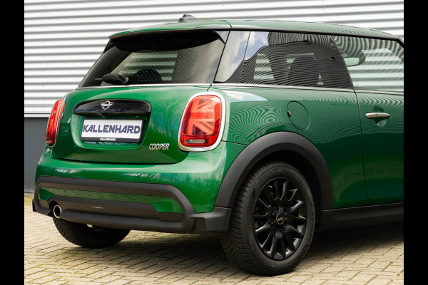 MINI Mini 1.5 Cooper - Automaat - Camera - Apple Carplay - Stoelverwarming - Comfort Access
