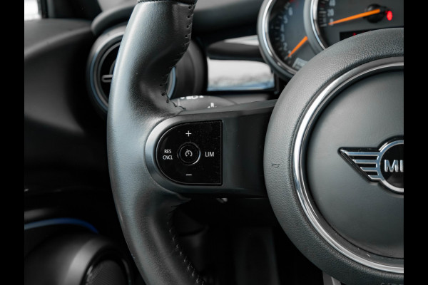 MINI Mini 1.5 Cooper - Automaat - Camera - Apple Carplay - Stoelverwarming - Comfort Access