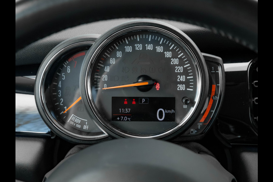 MINI Mini 1.5 Cooper - Automaat - Camera - Apple Carplay - Stoelverwarming - Comfort Access