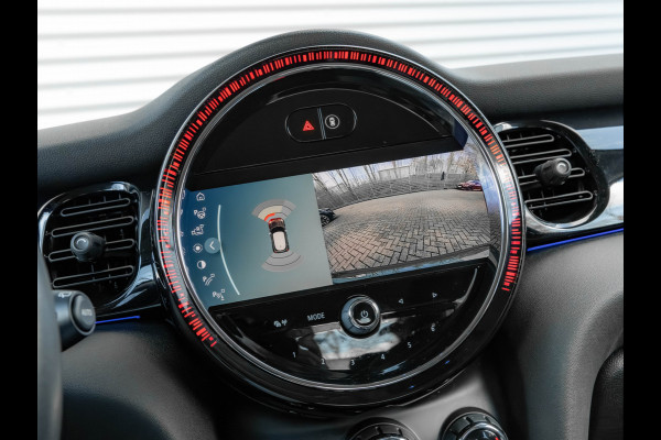MINI Mini 1.5 Cooper - Automaat - Camera - Apple Carplay - Stoelverwarming - Comfort Access
