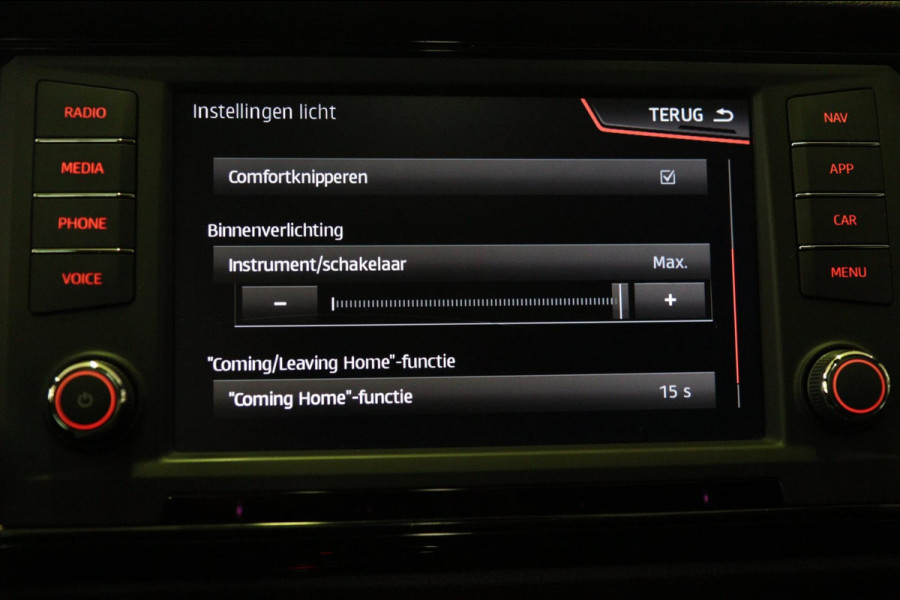 CUPRA Ateca 2.0 TSI 4DRIVE CUPRA PANO/BEATS/360CAM/CARPLAY/BOMVOLL