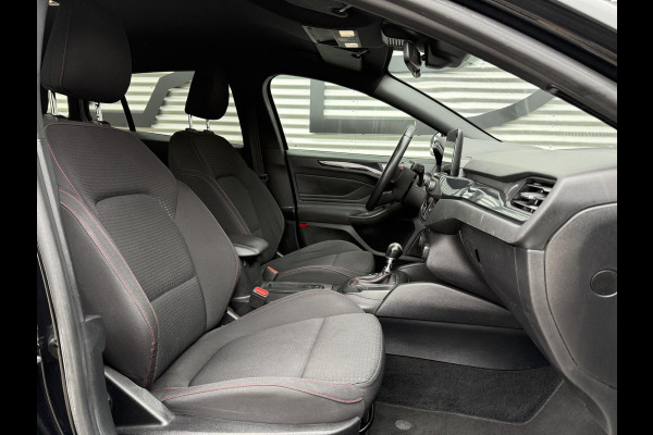 Ford FOCUS Wagon 1.0 EcoBoost ST Line Business Navi|Trekhaak|Clima|PDC V+A|Cruise|Stoelverwarming|APK tot 03-2027