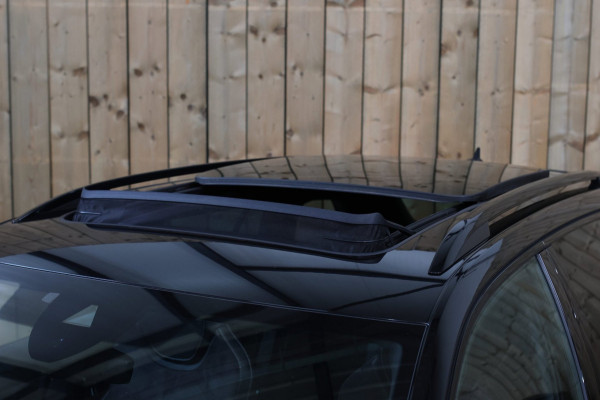 Škoda Superb Combi 1.5 TSI ACT Sportline *Pano*Canton*Camera*Keyless*