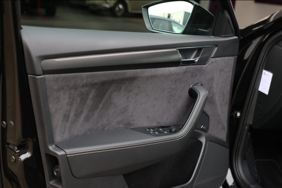 Škoda Superb Combi 1.5 TSI ACT Sportline *Pano*Canton*Camera*Keyless*