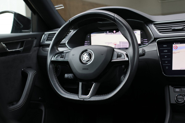 Škoda Superb Combi 1.5 TSI ACT Sportline *Pano*Canton*Camera*Keyless*