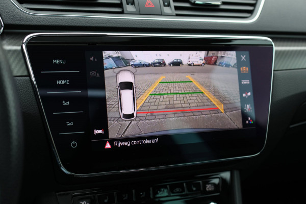 Škoda Superb Combi 1.5 TSI ACT Sportline *Pano*Canton*Camera*Keyless*