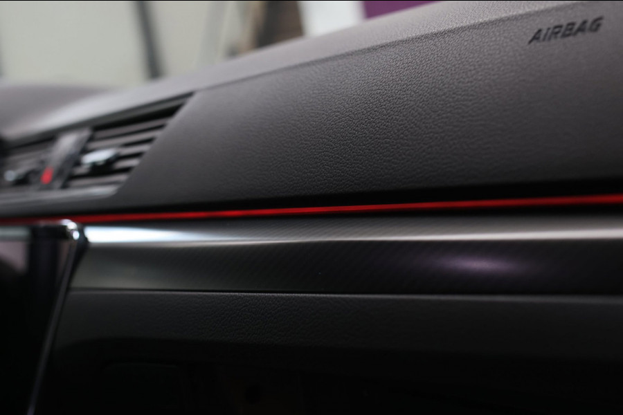 Škoda Superb Combi 1.5 TSI ACT Sportline *Pano*Canton*Camera*Keyless*