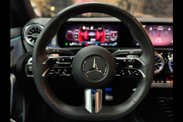 Mercedes-Benz A-Klasse 200 Business Solution AMG|PANO|STOELVER|CRUISE|LEDER
