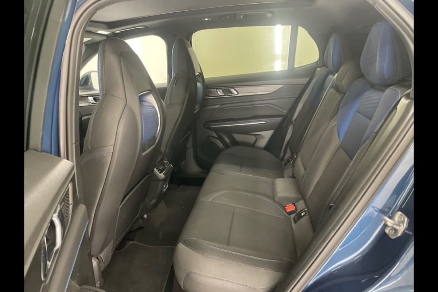 Lynk & Co 01 1.5 262pk PHEV Zwarte Hemel 360°Cam Stoelverw. Pano.dak Plug-in