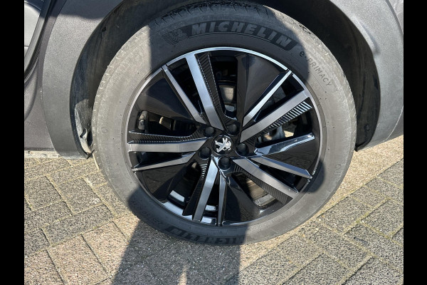 Peugeot 3008 1.6 HYbrid 225 GT VAN €28.900,- NU VOOR SLECHTS €25.440,- Uw LENTEVOORDEEL €3.460,- |PHEV| BLACK OPTIC| ELEK. STOEL + MEMORY| MASSAGESTOELEN| FOCAL AUDIO| STOELVERWARMING| CAMERA VOOR+ ACHTER| ADAPTIVE CRUISE CONTROL| DODE HOEK SENSOR| ELEK. ACHTERKLEP