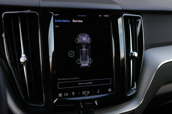 Volvo XC60 2.0 T6 Plug-in hybrid AWD Plus Bright *Pano*H/K*Camera*Trekhaak*