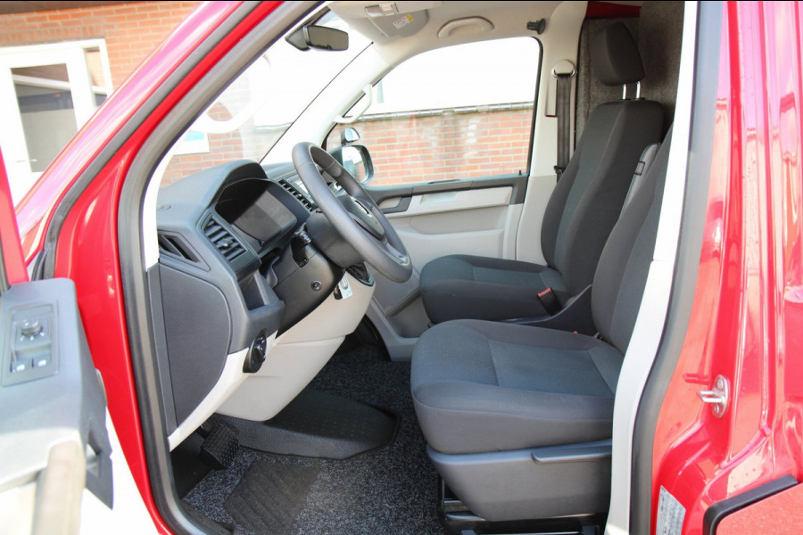 Volkswagen Transporter 2.0 TDI L1H1 Comfortline / 150PK Automaat / Klep / inrichting laadruimte