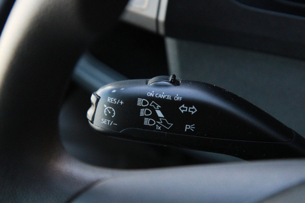 Volkswagen Transporter 2.0 TDI L1H1 Comfortline / 150PK Automaat / Klep / inrichting laadruimte