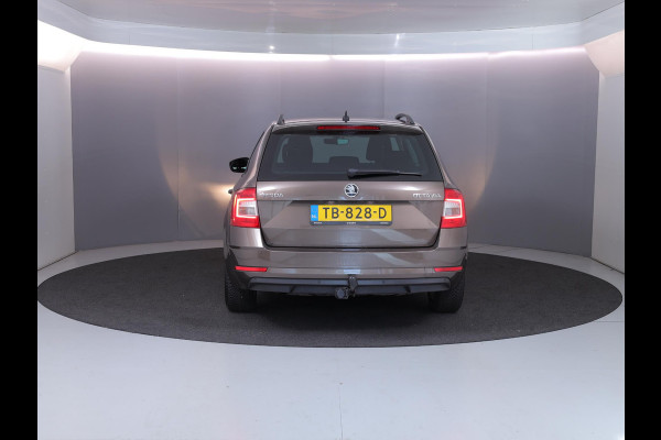 Škoda Octavia Combi 1.0 TSI Greentech Ambition Business 115pk 6bak| trekhaak| navigatie| LM-velgen| Parksensors achter