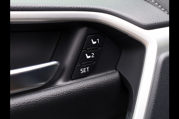 Toyota RAV4 2.5 Hybrid Executive | 360 Camera | JBL Audio | Trekhaak