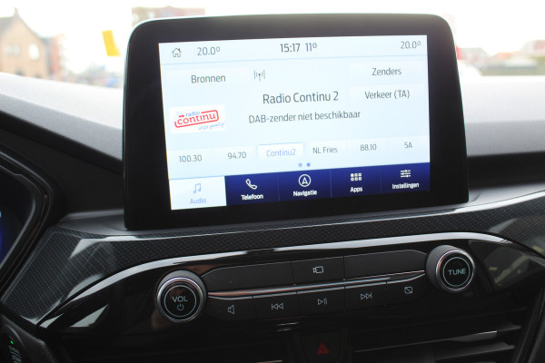 Ford Kuga 1.5 EcoBoost ST-Line X , 150pk 1800 Trekgewicht Cilmate control , Camera , Stoel,Stuur en Voorruit verwarming Navigatie , Trekhaak , Elek.verstelbare bestuurders stoel