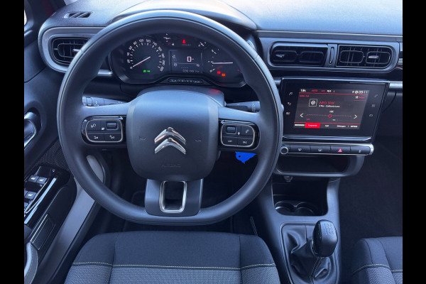 Citroën C3 1.2 PureTech Shine | Carplay | Parkeersensoren | Stoelverwarming | Climate control | DAB