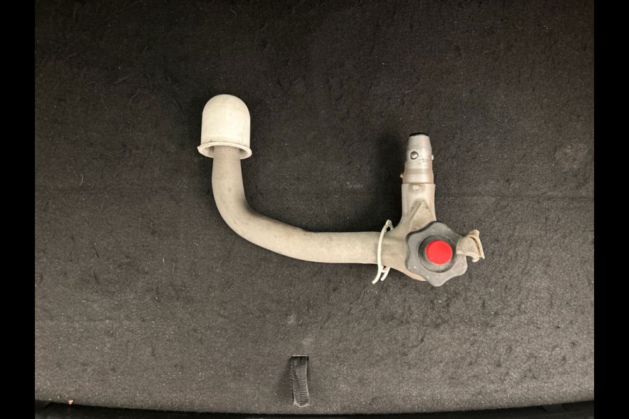 Kia Niro 1.6 GDi PHEV BusinessLine | Trekhaak | Adaptieve Cruise Control Carplay Leder Keyless JBL Stoel/Stuur verwarming