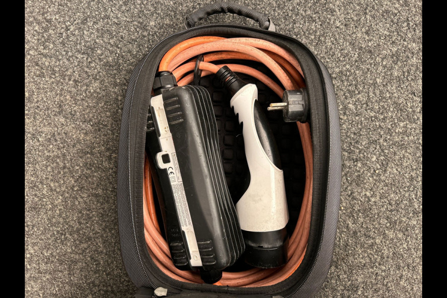 Kia Niro 1.6 GDi PHEV BusinessLine | Trekhaak | Adaptieve Cruise Control Carplay Leder Keyless JBL Stoel/Stuur verwarming