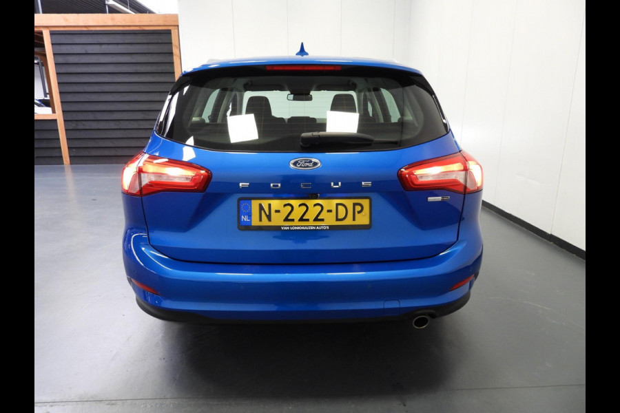 Ford FOCUS Wagon 1.0 EcoBoost Trend Business NAVI/WINTERPACK/LED/AGR/ADAPT.CRUISE/16"LMV!