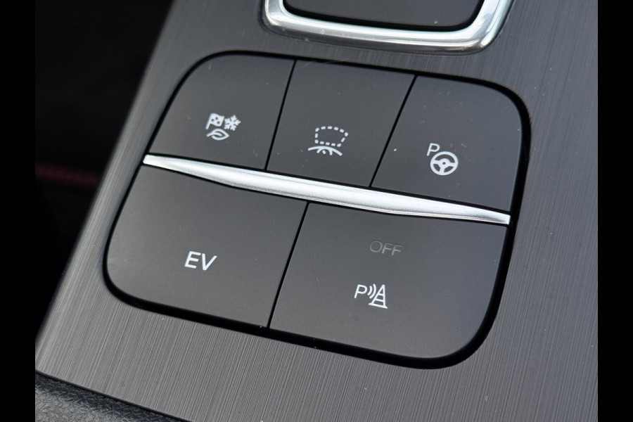 Ford Kuga 2.5 PHEV ST-Line X | Pano | Trekhaak | Adaptive Cruise | B&O Sound | Winter pack | Camera