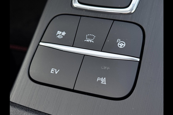 Ford Kuga 2.5 PHEV ST-Line X | Pano | Trekhaak | Adaptive Cruise | B&O Sound | Winter pack | Camera