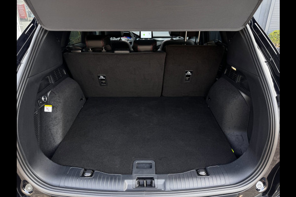 Ford Kuga 2.5 PHEV ST-Line X | Pano | Trekhaak | Adaptive Cruise | B&O Sound | Winter pack | Camera