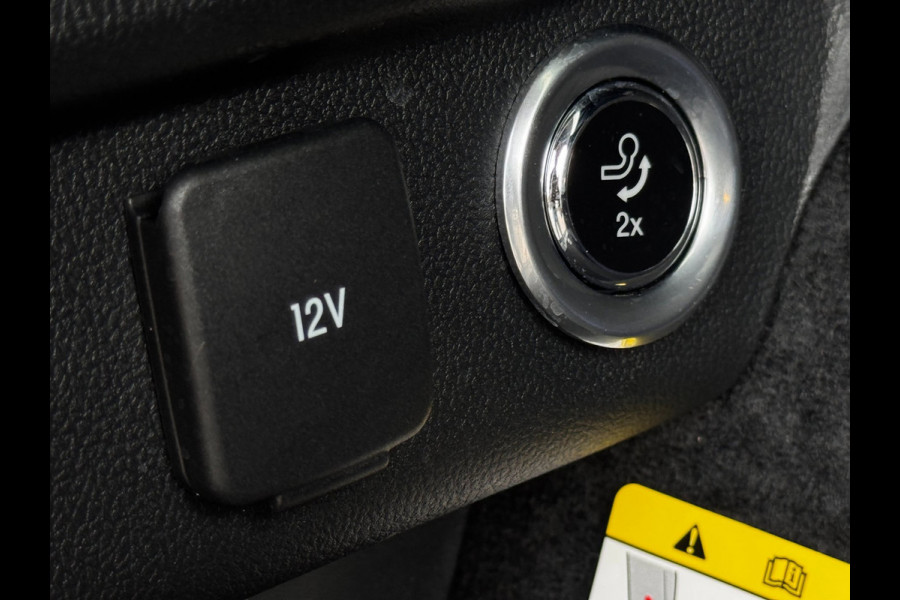Ford Kuga 2.5 PHEV ST-Line X | Pano | Trekhaak | Adaptive Cruise | B&O Sound | Winter pack | Camera