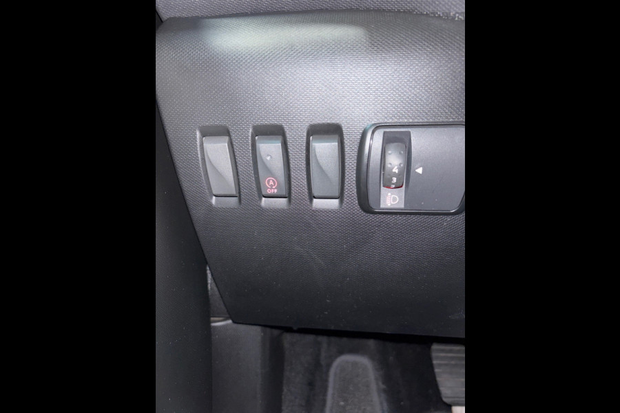 Renault Twingo 1.0 SCe Collection Airco | Elktr. pakket | Telefoonvoorbereiding Bluetooth